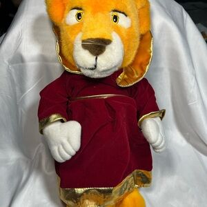 Vintage 1994 Robin Hood Plush Lion King Red Robe Liberty Toy Stuffed Animal